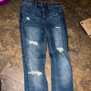 Distressed Denim High-Rise Skinny Jeans